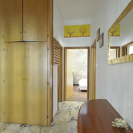 Apartment Avesella Halldis *